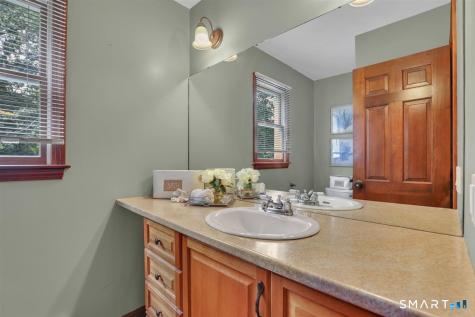 186 Alps Road Branford CT 06405