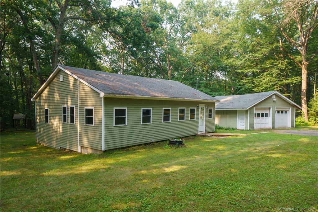 28 Navratil Road Willington CT 06279