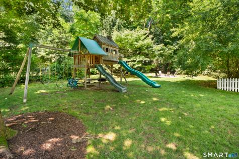 17 Richmond Drive Darien CT 06820
