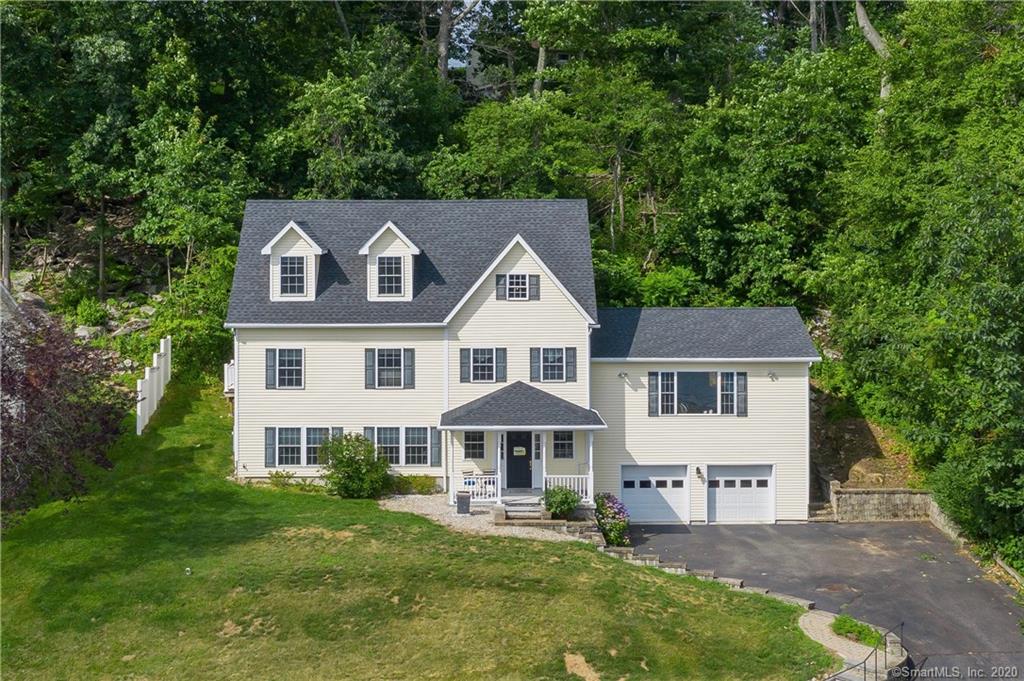 81 North Lake Shore Drive Brookfield CT 06804