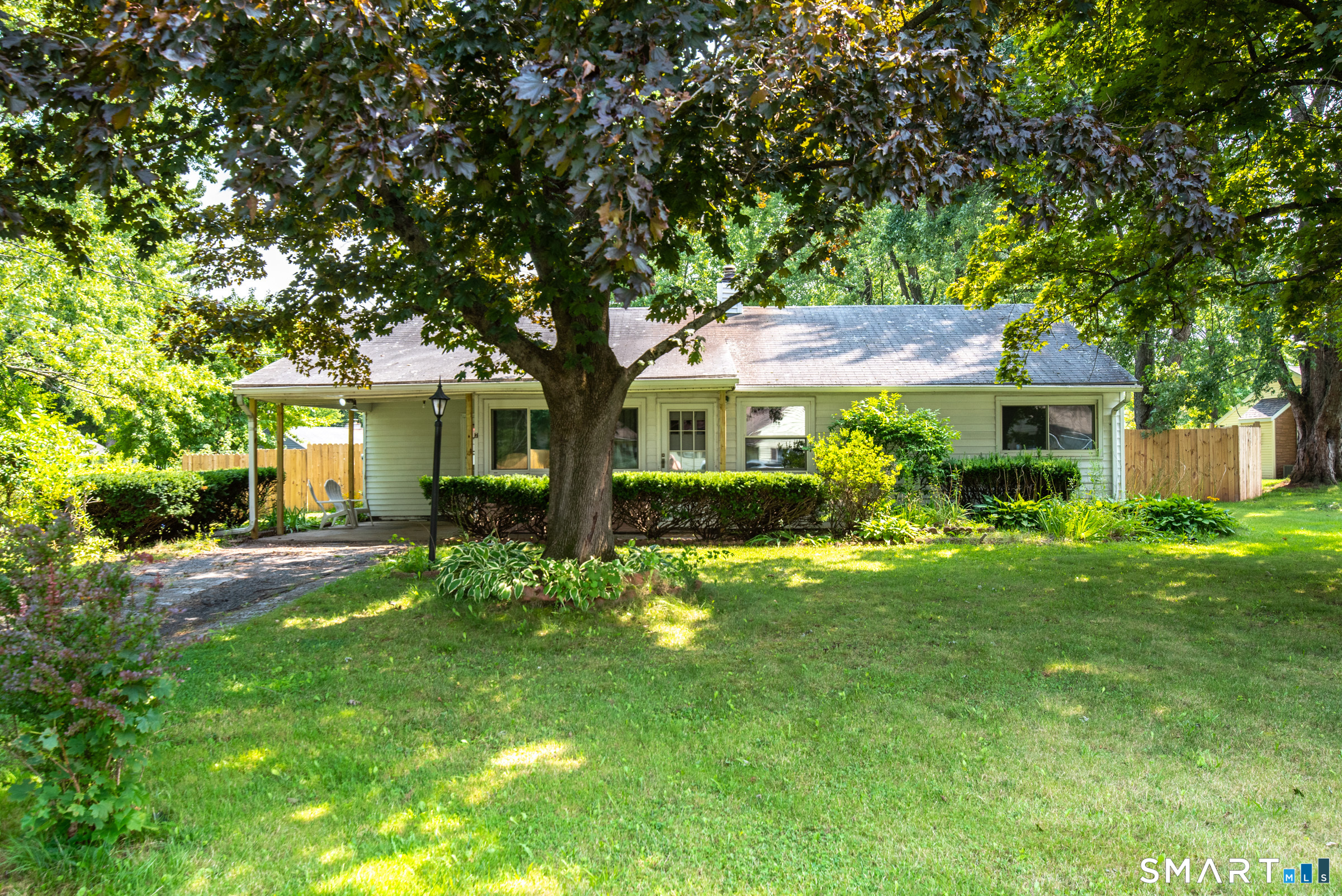 7 Weymouth Drive Enfield CT 06082