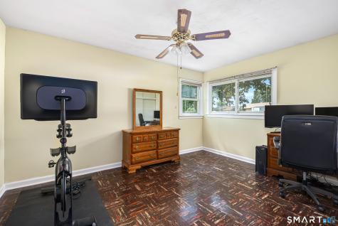 7 Weymouth Drive Enfield CT 06082