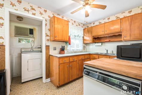 7 Weymouth Drive Enfield CT 06082
