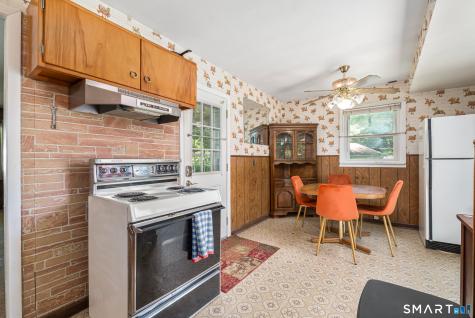 7 Weymouth Drive Enfield CT 06082