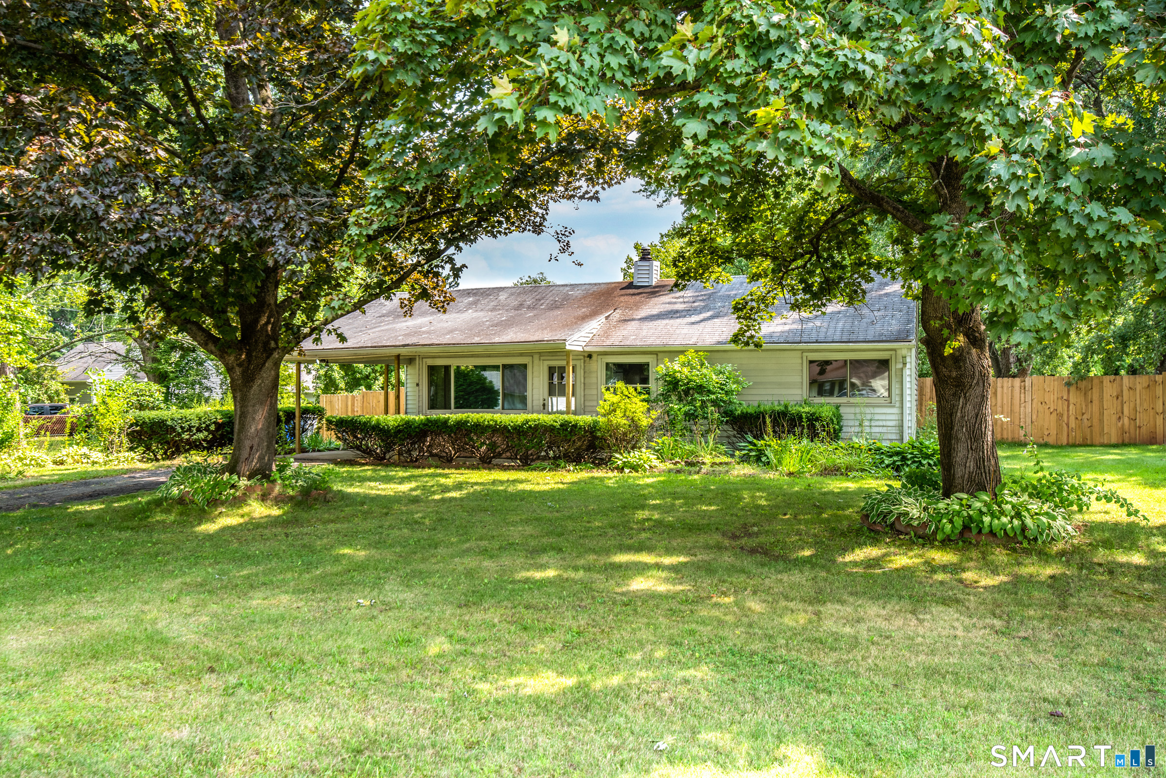 7 Weymouth Drive Enfield CT 06082