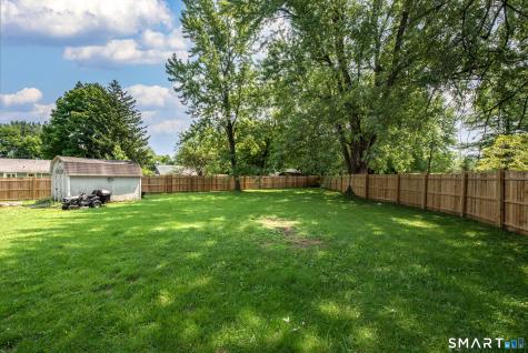 7 Weymouth Drive Enfield CT 06082
