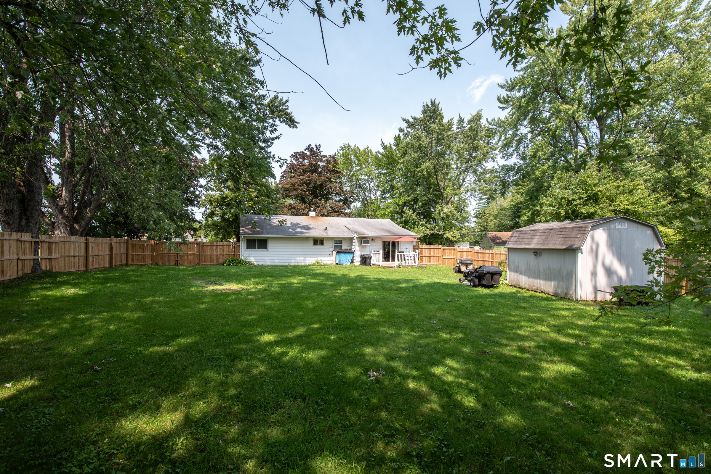 7 Weymouth Drive Enfield CT 06082