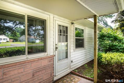 7 Weymouth Drive Enfield CT 06082