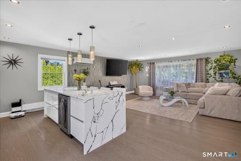 23 Applewood Drive Shelton CT 06484