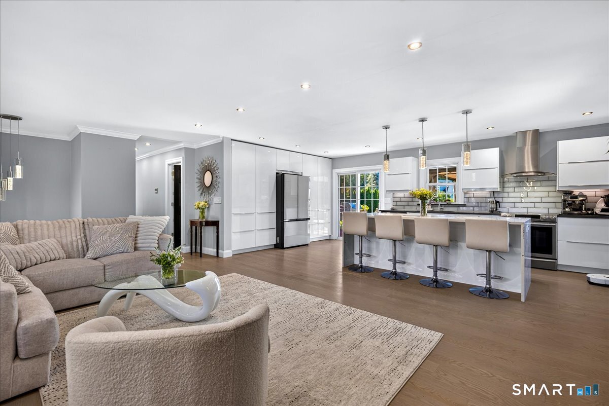 23 Applewood Drive Shelton CT 06484