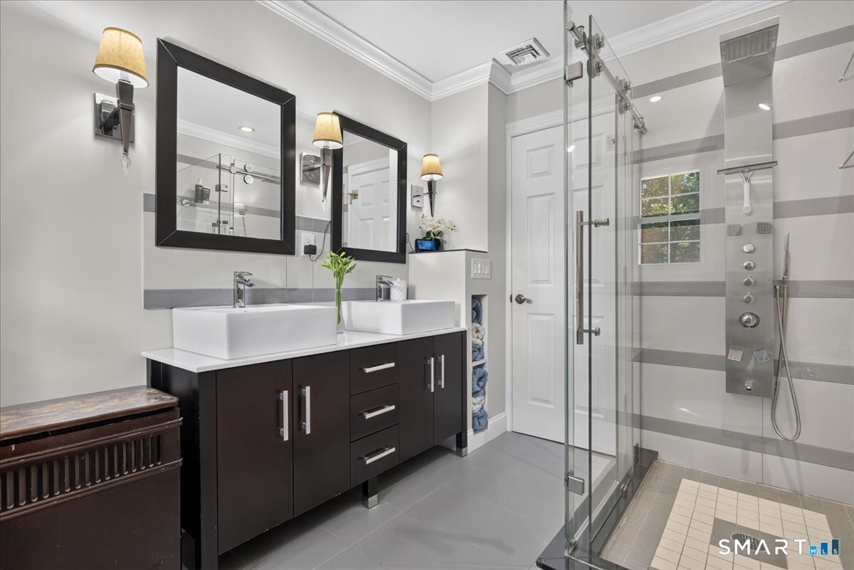 23 Applewood Drive Shelton CT 06484