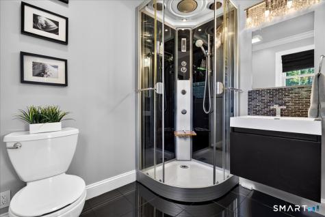 23 Applewood Drive Shelton CT 06484