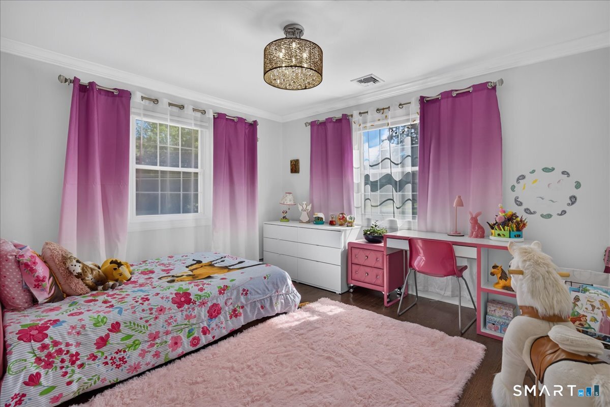 23 Applewood Drive Shelton CT 06484