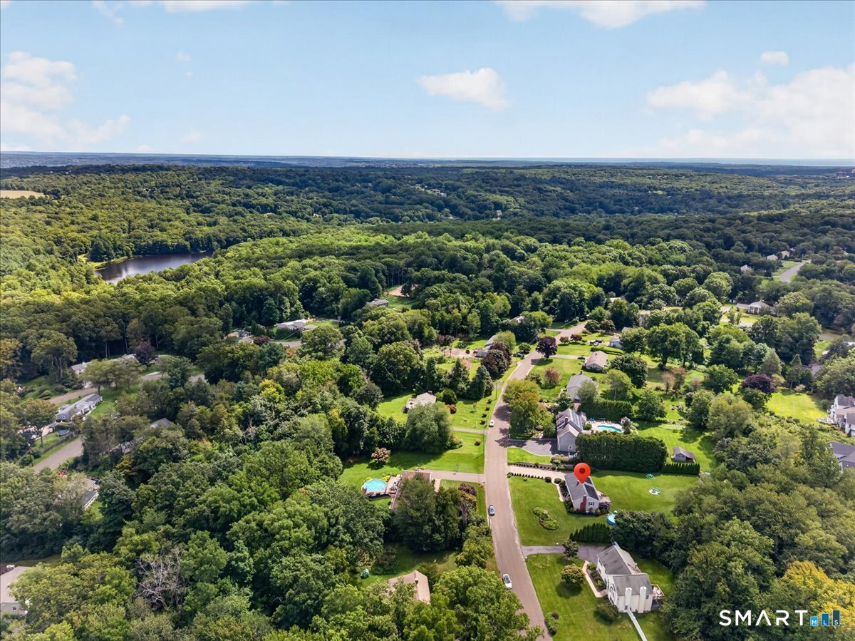 23 Applewood Drive Shelton CT 06484
