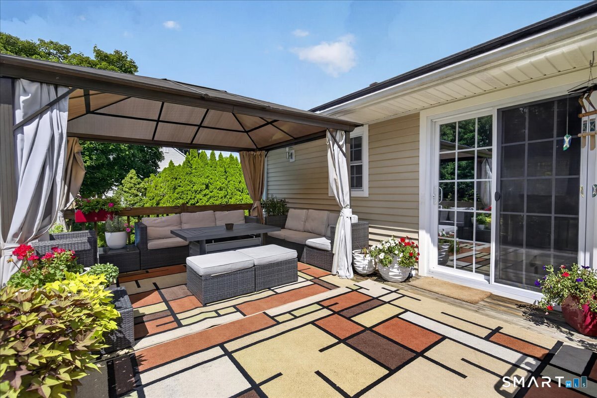 23 Applewood Drive Shelton CT 06484