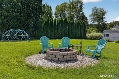 23 Applewood Drive Shelton CT 06484