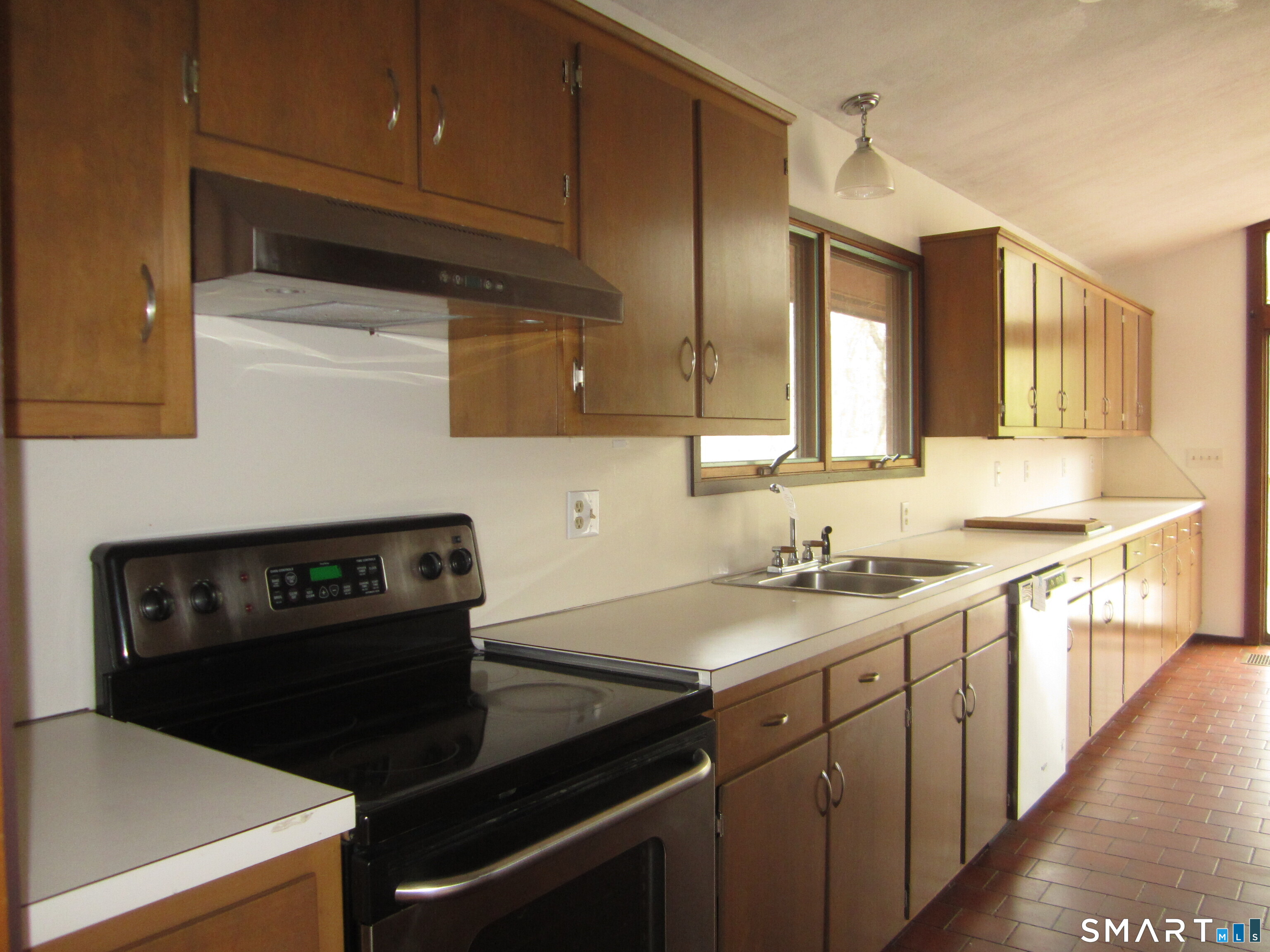 58 Candide Lane Mansfield CT 06268