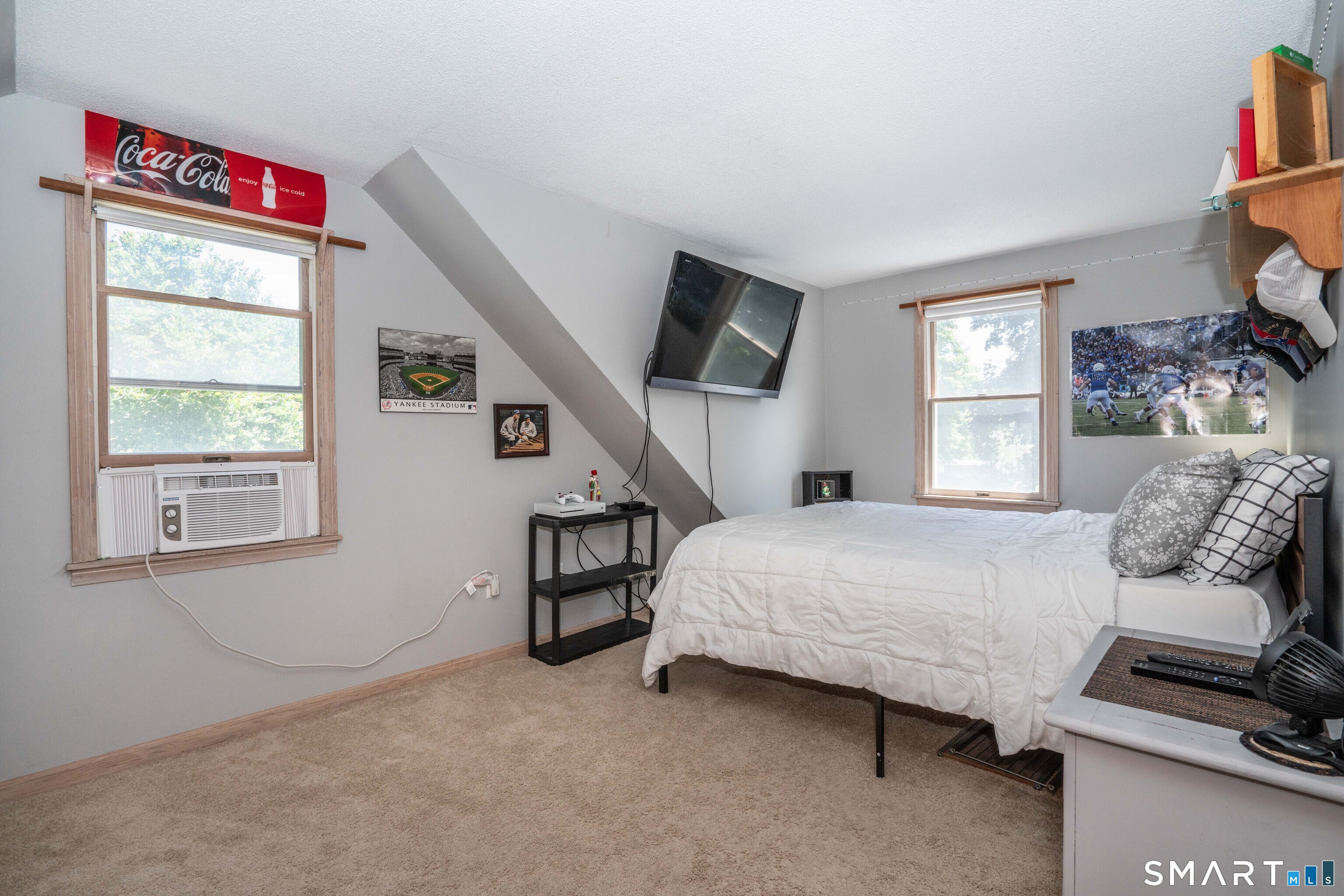 1924 Main Street East Hartford CT 06108
