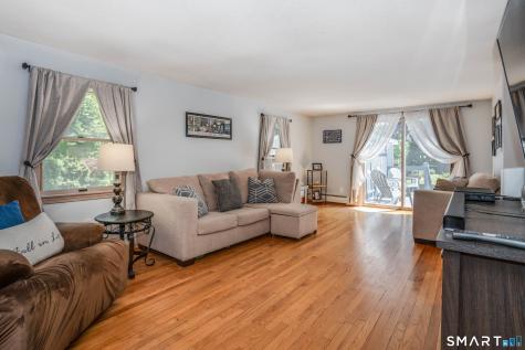 1924 Main Street East Hartford CT 06108