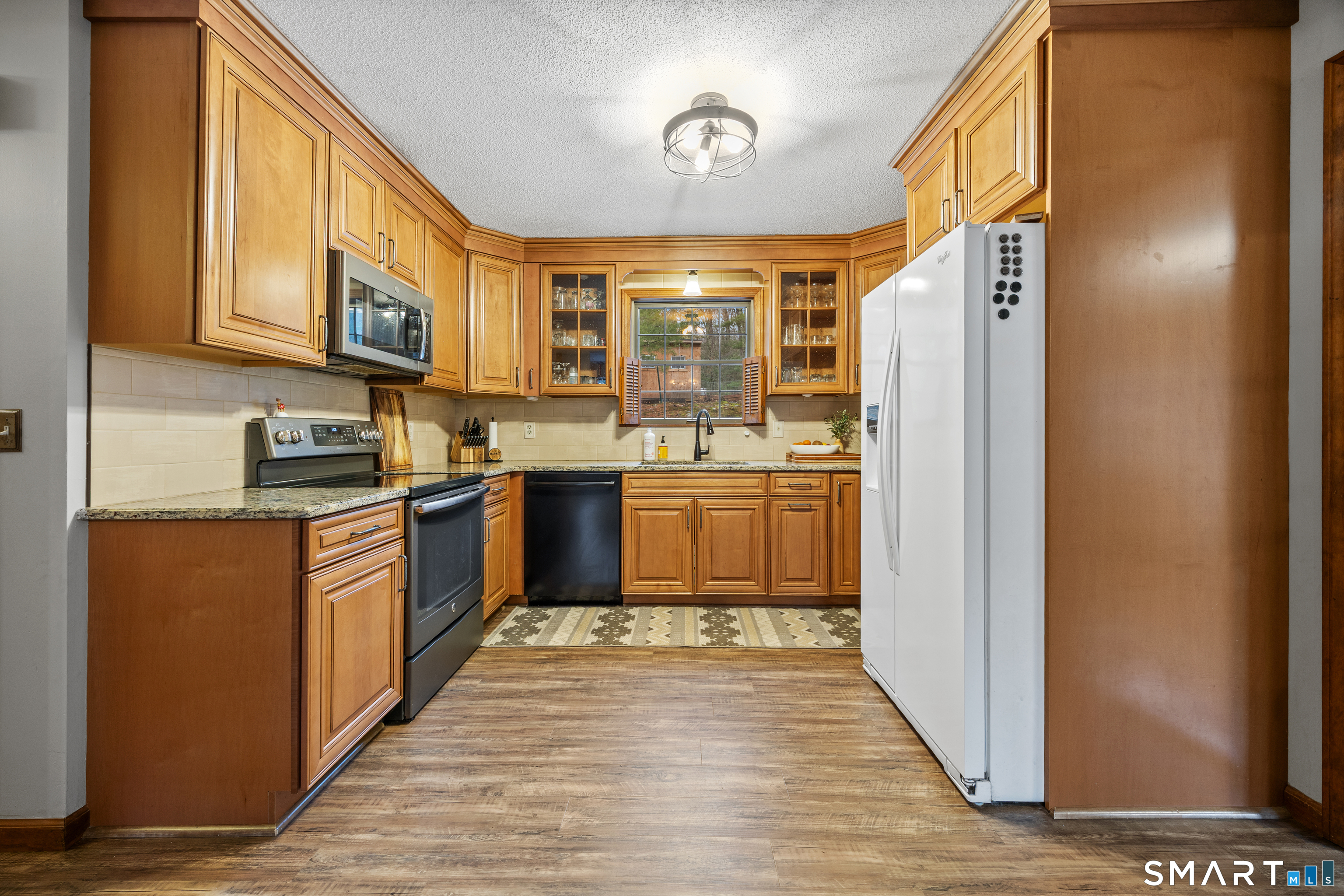 1 Whitney Road Columbia CT 06237