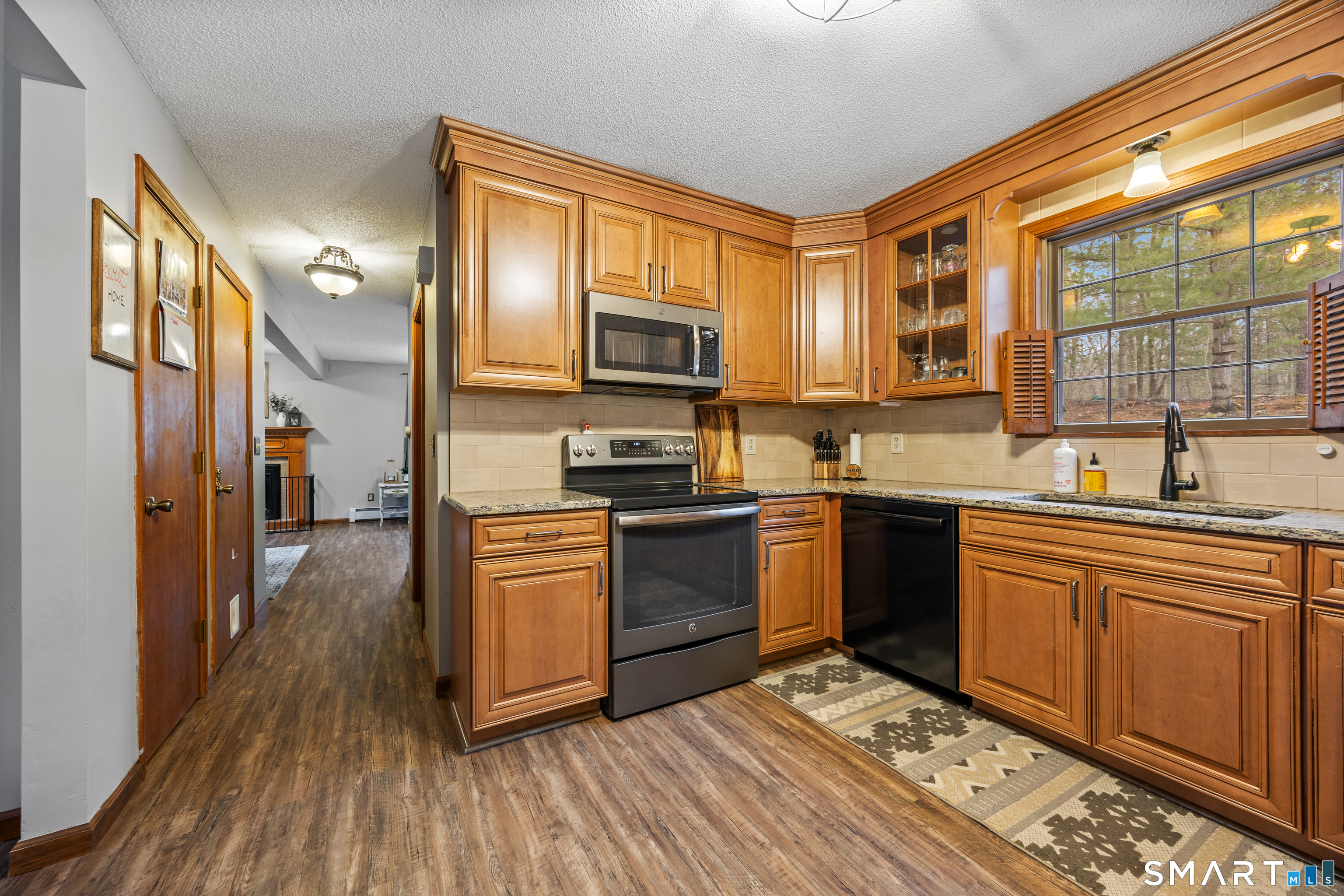 1 Whitney Road Columbia CT 06237