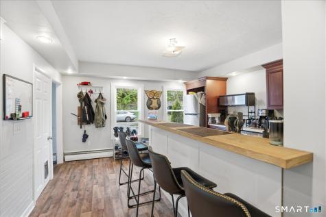 67 Pomfret Street Putnam CT 06260