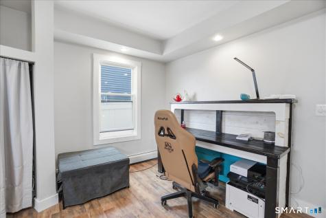 67 Pomfret Street Putnam CT 06260