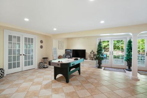 2 Westmoreland Road Ridgefield CT 06877