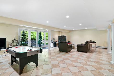 2 Westmoreland Road Ridgefield CT 06877