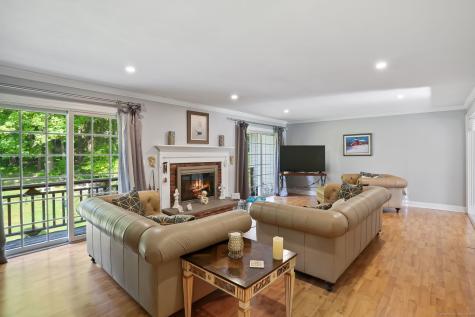 2 Westmoreland Road Ridgefield CT 06877