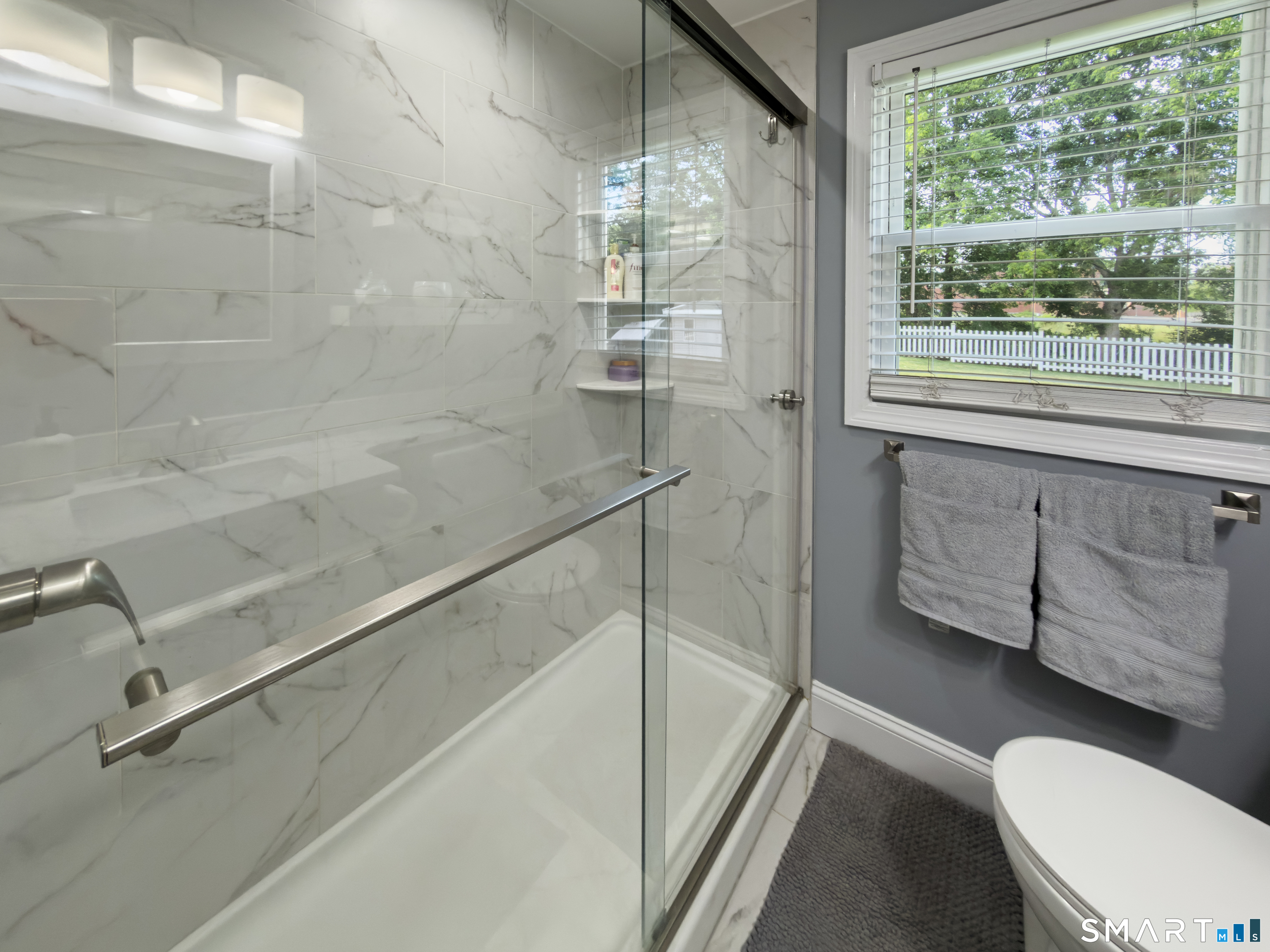 186 Cedar Street Newington CT 06111