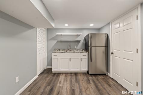 186 Cedar Street Newington CT 06111