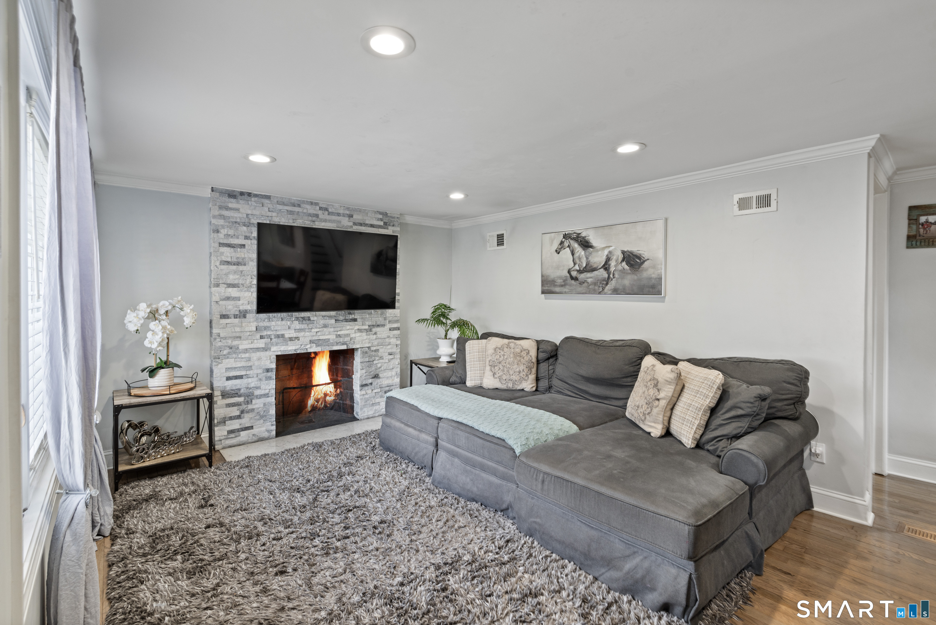 186 Cedar Street Newington CT 06111