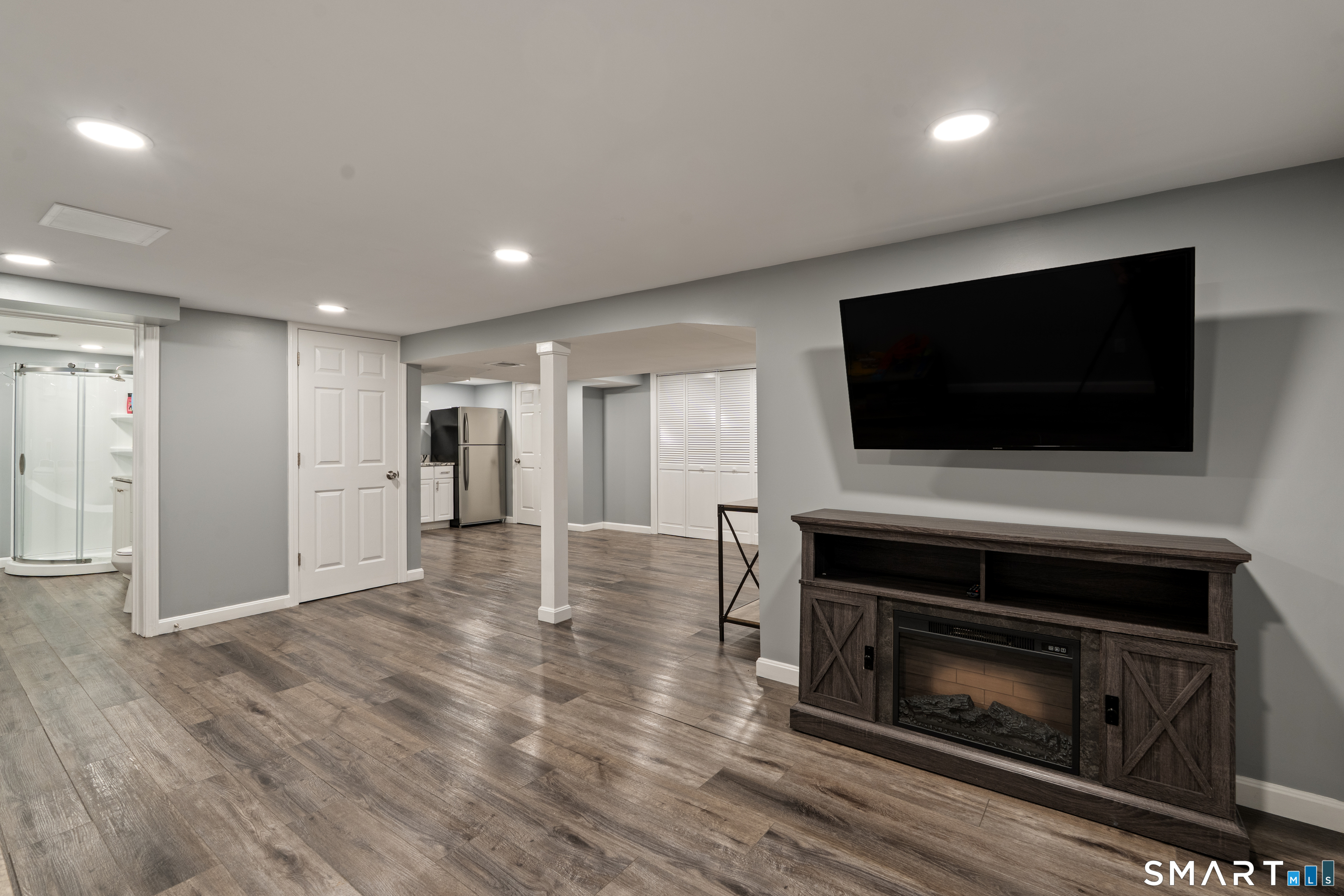 186 Cedar Street Newington CT 06111