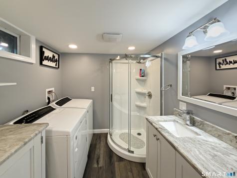 186 Cedar Street Newington CT 06111