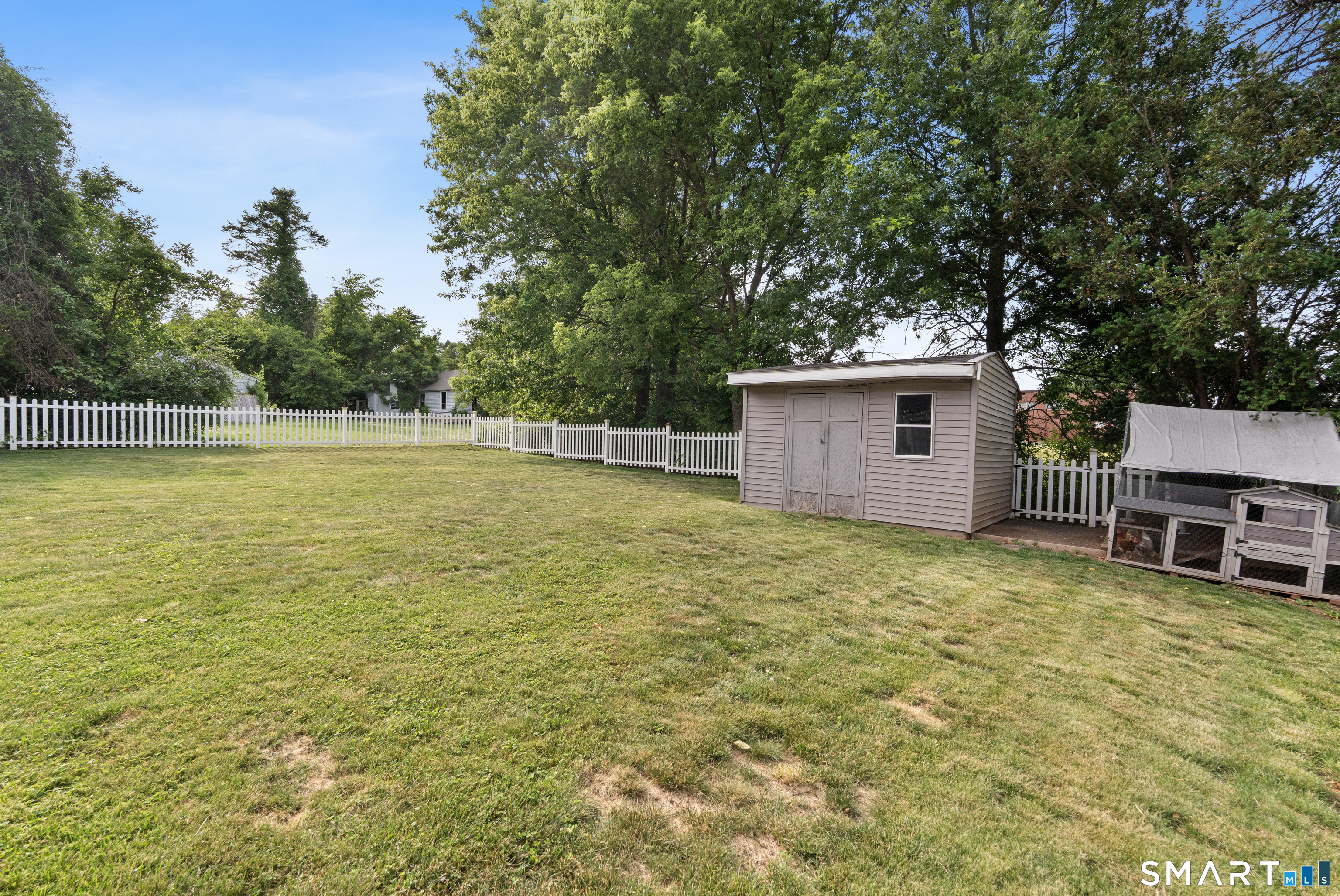 186 Cedar Street Newington CT 06111