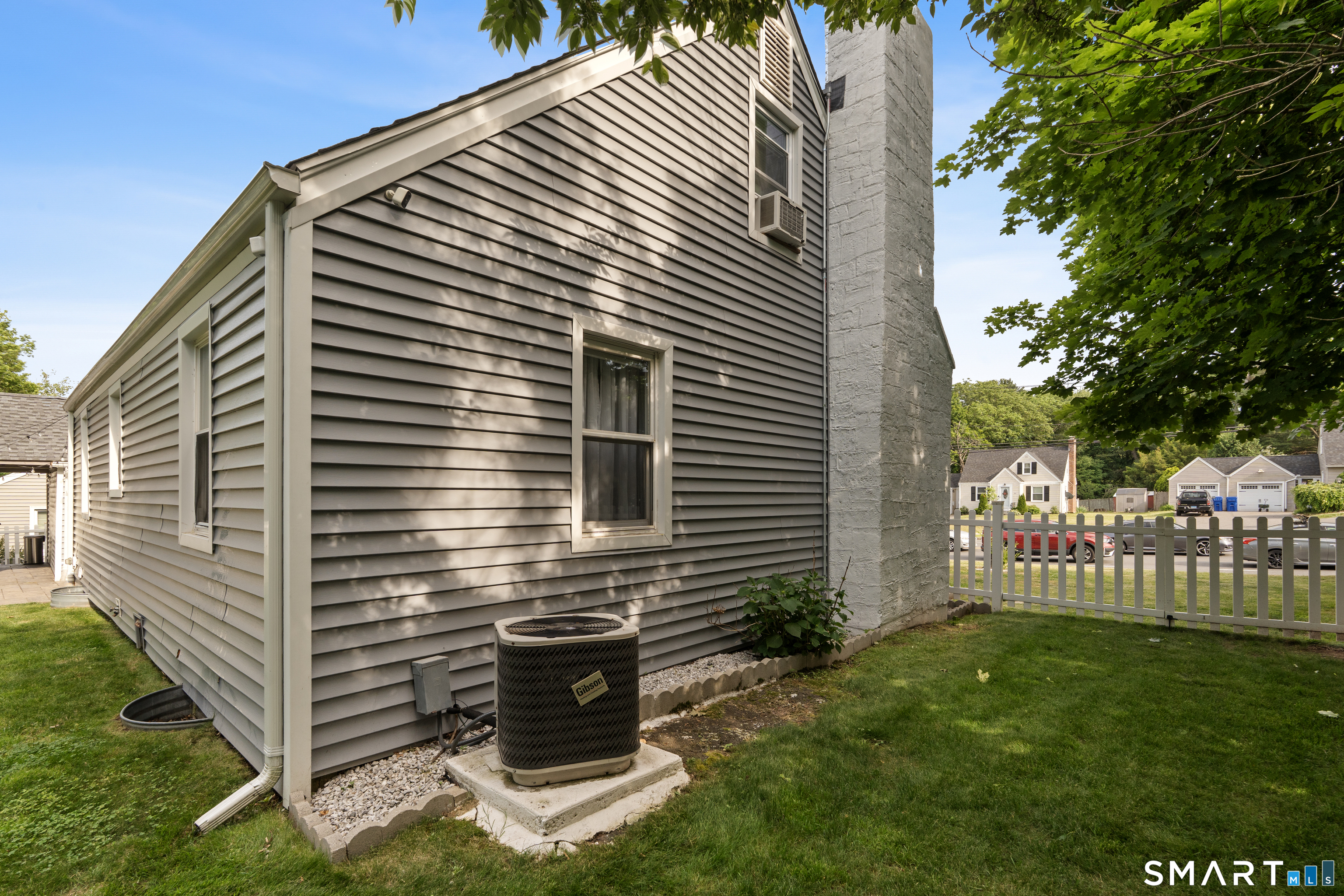 186 Cedar Street Newington CT 06111