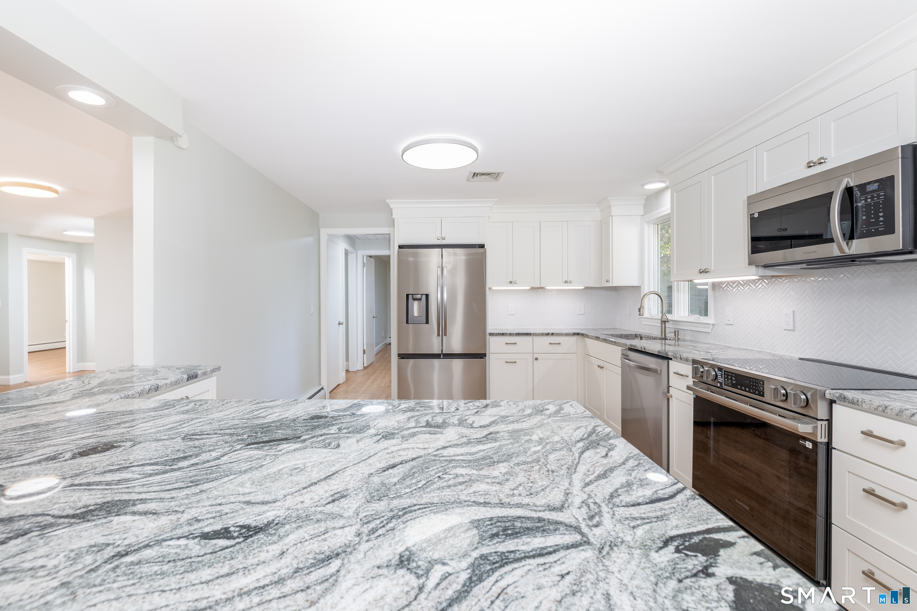 1864 Asylum Avenue West Hartford CT 06117