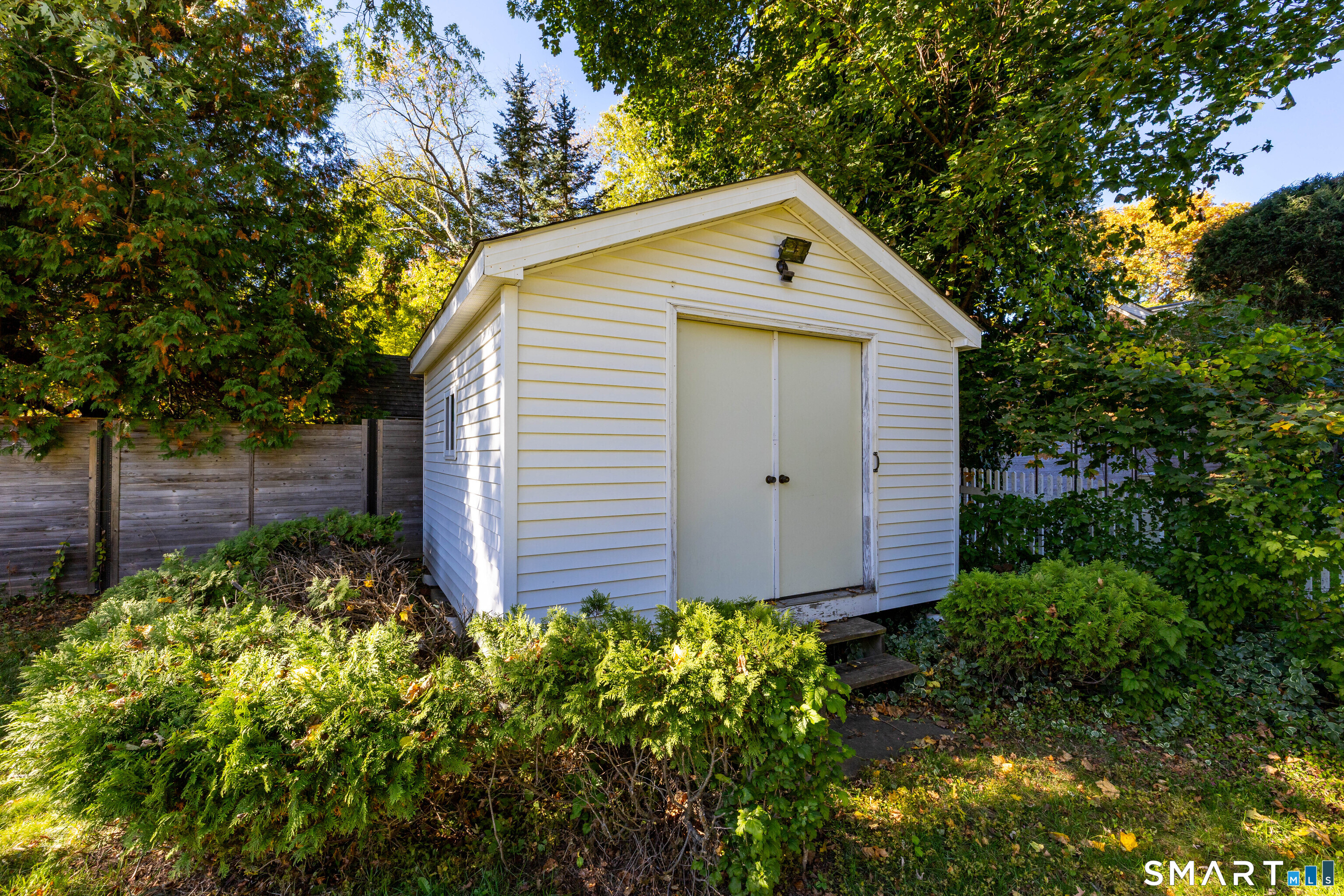 1864 Asylum Avenue West Hartford CT 06117