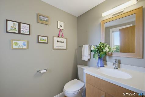 49 Wyngate Drive Avon CT 06001