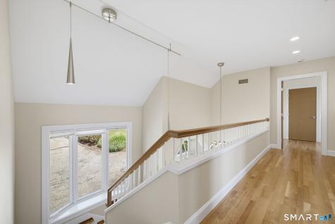 49 Wyngate Drive Avon CT 06001