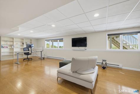 49 Wyngate Drive Avon CT 06001