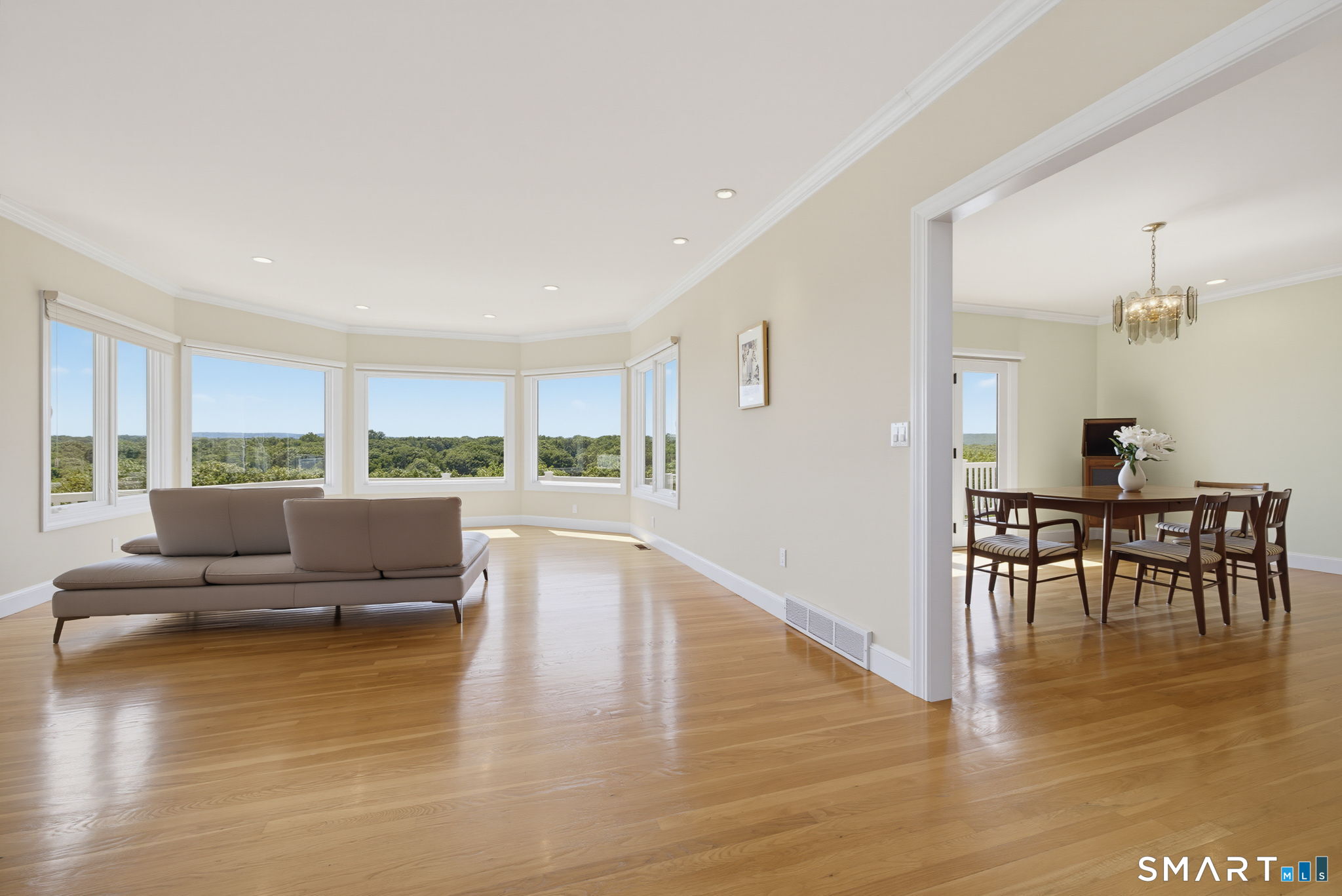 49 Wyngate Drive Avon CT 06001