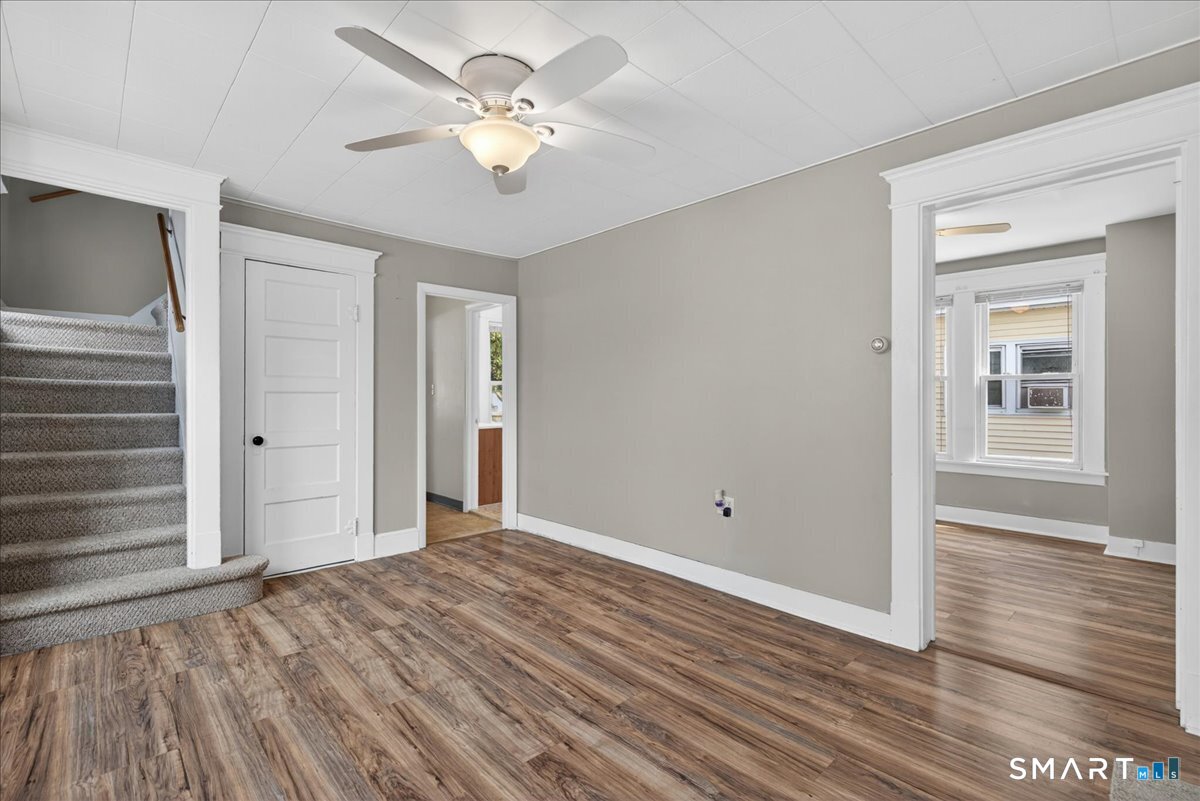 127 Oakley Street New Haven CT 06513