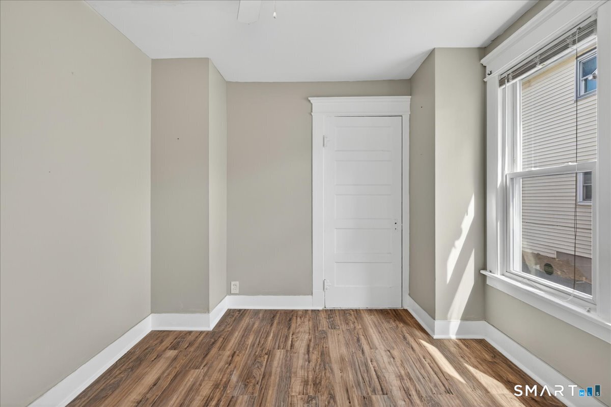 127 Oakley Street New Haven CT 06513