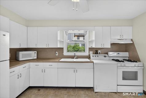 127 Oakley Street New Haven CT 06513