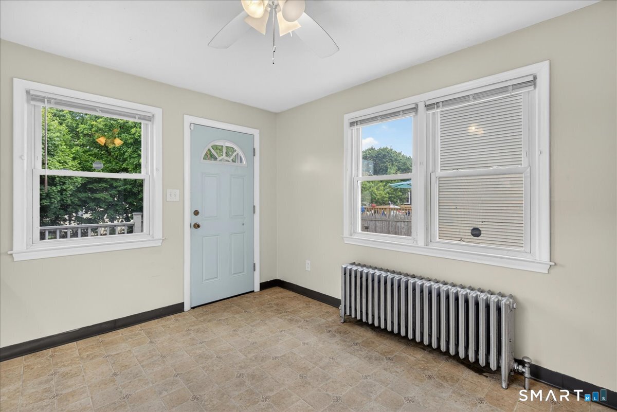 127 Oakley Street New Haven CT 06513