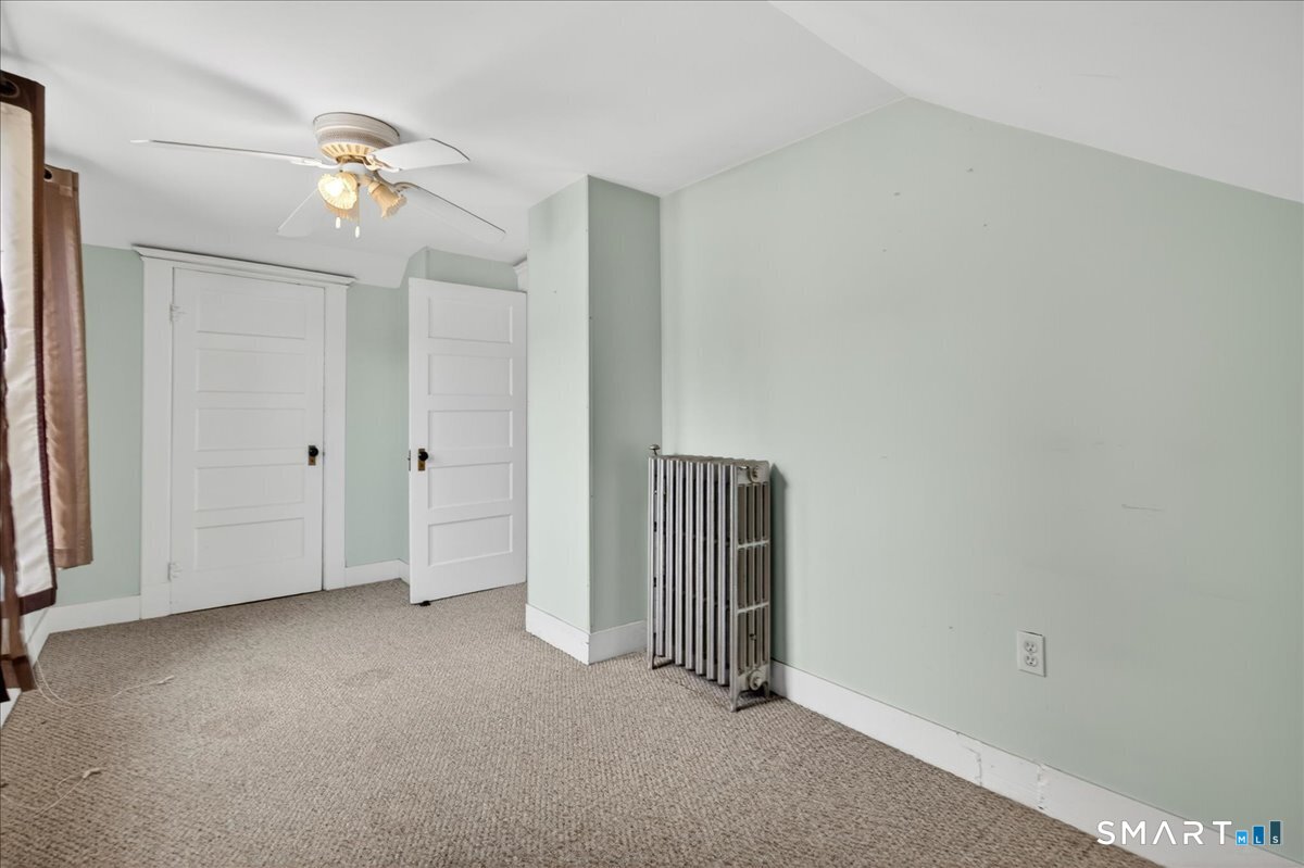 127 Oakley Street New Haven CT 06513