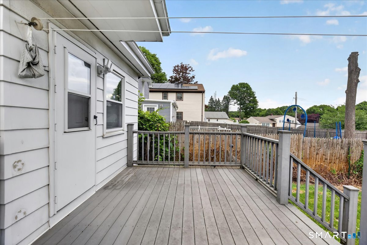 127 Oakley Street New Haven CT 06513
