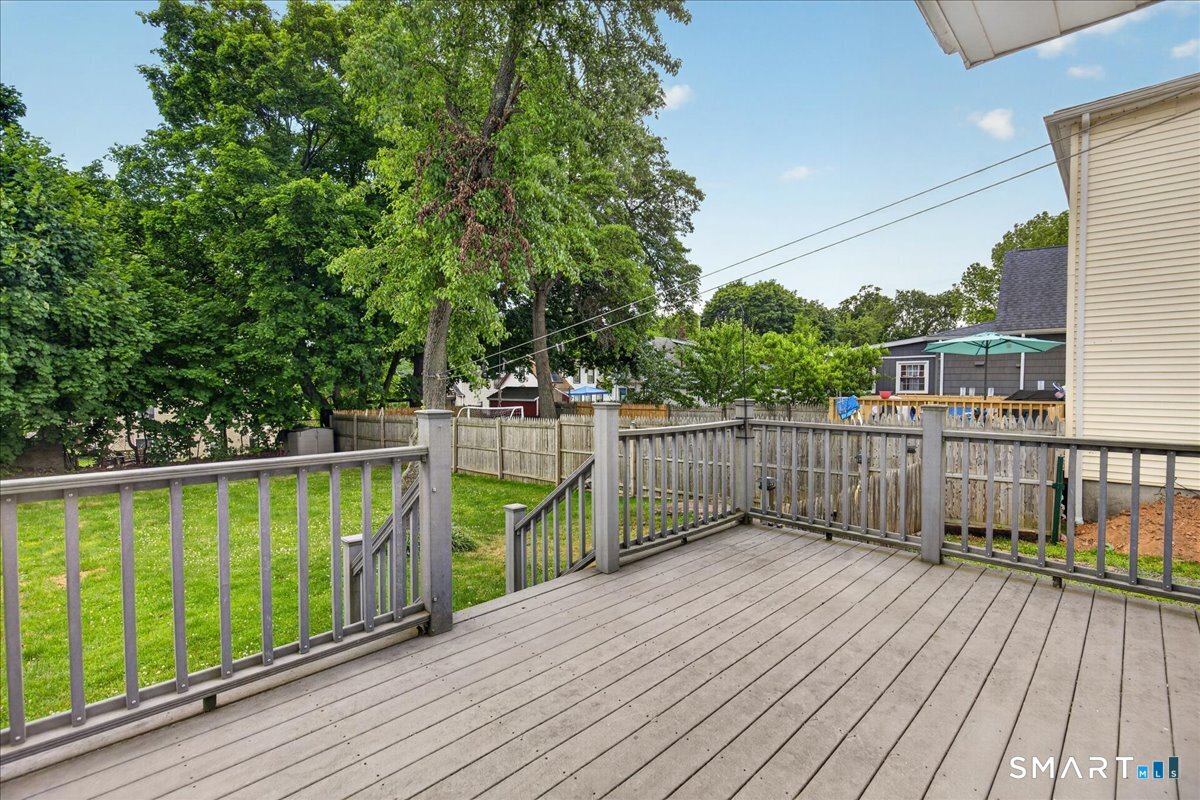 127 Oakley Street New Haven CT 06513